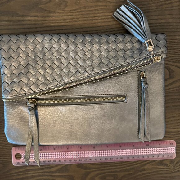 Woven Foldover Clutch with Tassel Zippers – Neutral Gray Evening Bag - Picture 5 of 6